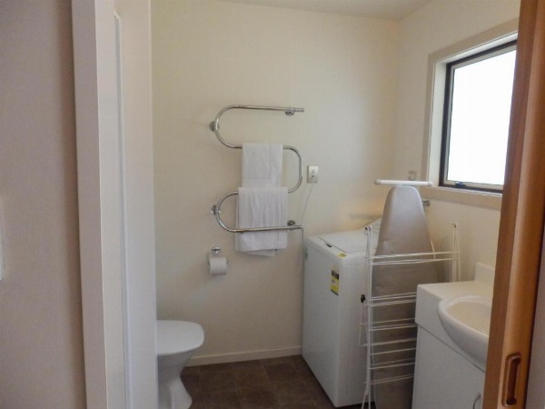 Wakatipu View Apartments image 11