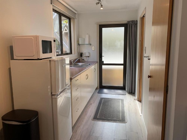 Wakatipu View Apartments image 20